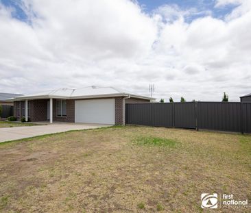 Contemporary Luxury Living - Photo 1