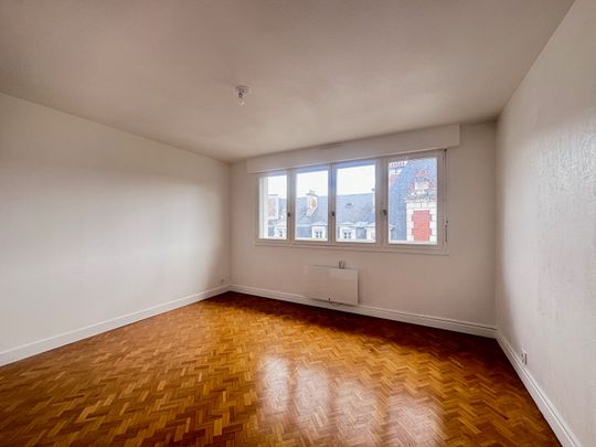 Location Appartement 5 pièces 125m² - Photo 1