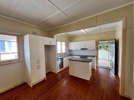 A lovely cottage with charm. - Photo 4