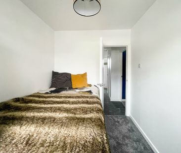 Soundwell Road, Soundwell, BS16 4RR - Photo 2