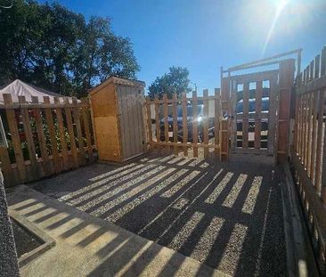 For Lease - 2304 Keele Street, Toronto, Ontario - Photo 6