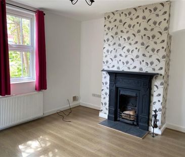 3 bedroom House To Let - Photo 4
