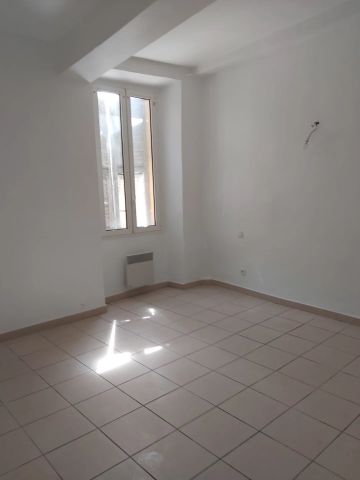 Location Appartement 3 pièces 52m² NICE 06000 - Photo 2