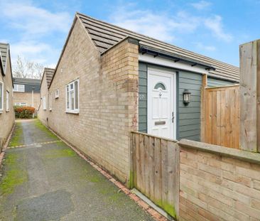 2 bedroom bungalow to rent - Photo 1