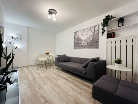 Po remoncie | Loggia | Świetna komunikacja 38 m² - Фото 3