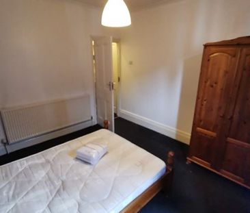33 Club Street, Sharrow - Photo 2