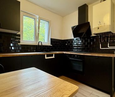 2 Zimmer Wohnung, neues Bad, Küche + Stromstraße Moabit - Provision... - Foto 1