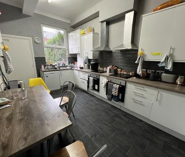 Brudenell Road, Hyde Park, LS6 1HA, Leeds - Photo 6