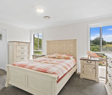 Beautiful Family Home in Quiet Cul-de-Sac - Spacious, Modern & Full... - Photo 1