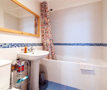 Saffron Hill, London, EC1N 8FH - Photo 3