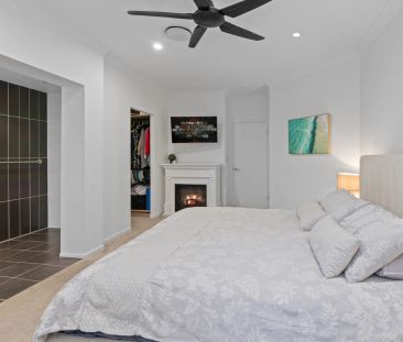 4 Bedroom Luxury Family Oasis for Rent – In Exclusive Monterey keys - Photo 4