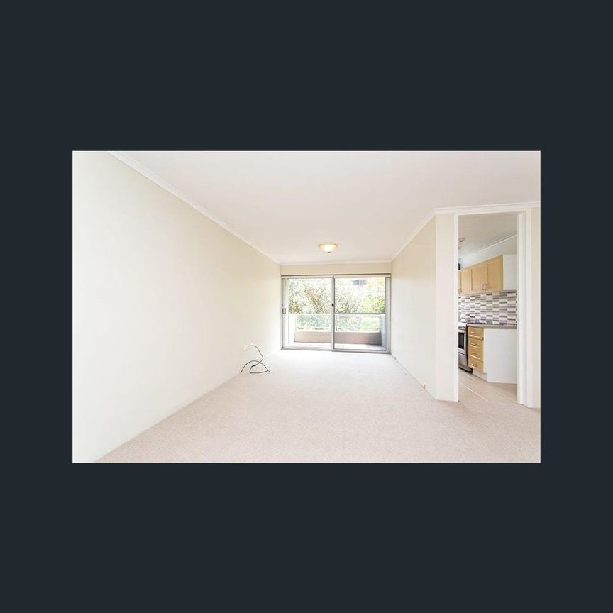 19/90 Blues Point Road, McMahons Point, NSW 2060 - Photo 1