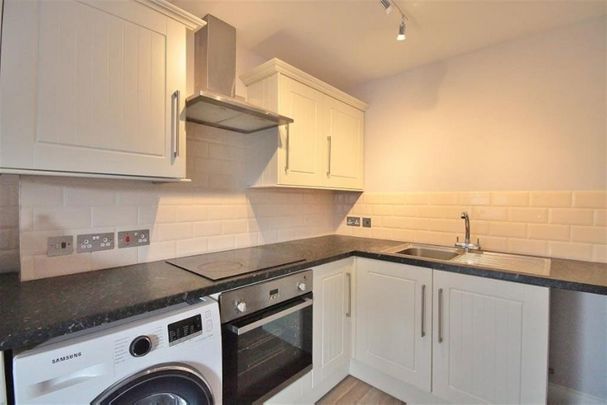 1 bedroom apartment to rent - Photo 1