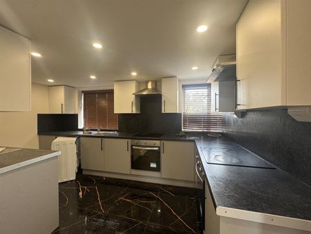 Maurice Street, London W12 - Photo 2