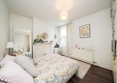 Leopold Road, SW19 7BD, London - Photo 4