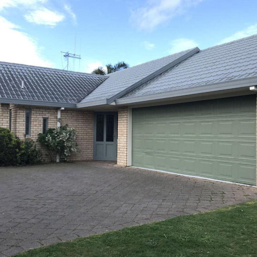 Ideal Home in Sought After Flagstaff - Photo 1