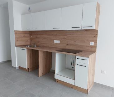 location Appartement T2 DE 41.3m² À NICE - Photo 2