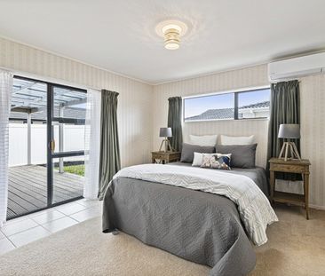 A/15 Edward Avenue, Orewa - Photo 2