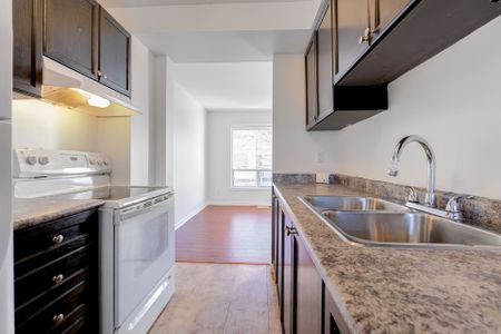 For Lease - 47 Carleton Place, Brampton, Ontario - Photo 5