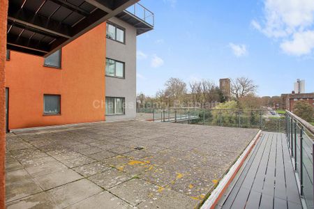 2 bedroom apartment to rent - Photo 3