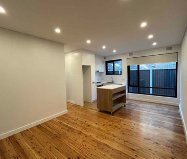 Smart Contemporary Living on the Park - Photo 1