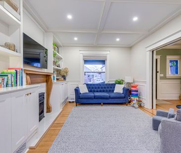 For Lease - 23 Fairholt Road, Hamilton, Ontario - Photo 2