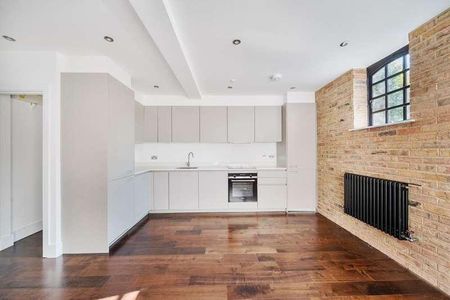 Richmond, Surrey, TW9 - Photo 3