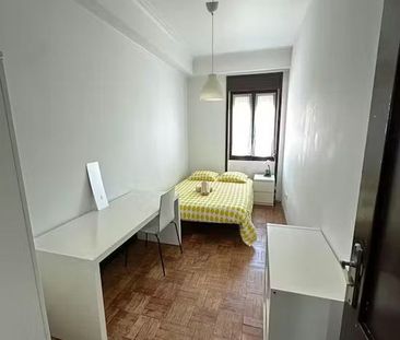 Rua Cónego Ferreira Pinto, Porto, Braga 4050-256 - Photo 3