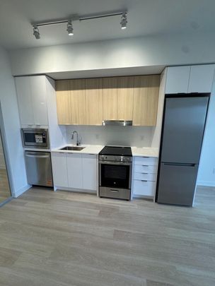 For Lease - 5105 Hurontario Street Unit# 2307, Mississauga, Ontario - Photo 1