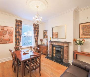 4 bedroom terraced house to rent - Photo 2