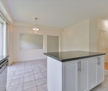 For Lease - 98 Northern Dancer Drive, Oshawa, Ontario - Photo 2