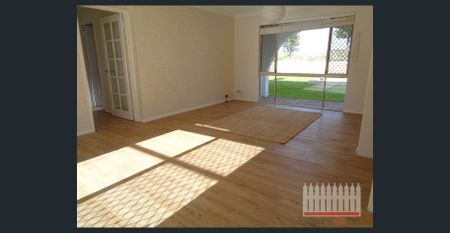 A Stones Throw to the Beach & Park! - Photo 2