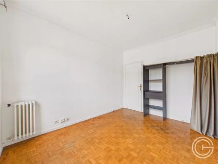 Location Appartement 3 pièces 63m² NICE 06300 - Photo 4