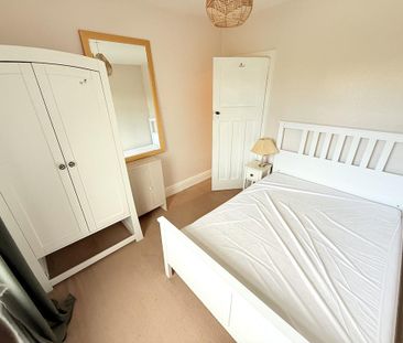3 bedroom flat to rent - Photo 5