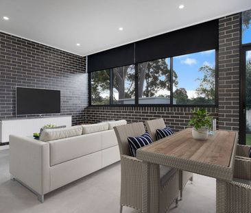 STUNNING DUPLEX IN POPULAR PICNIC POINT CATCHMENT ZONE - Photo 2