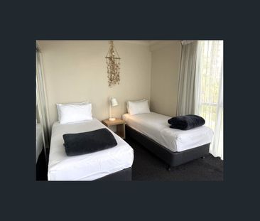 Mantra Towers of Chevron - Two Bedroom with River Views! - Photo 3