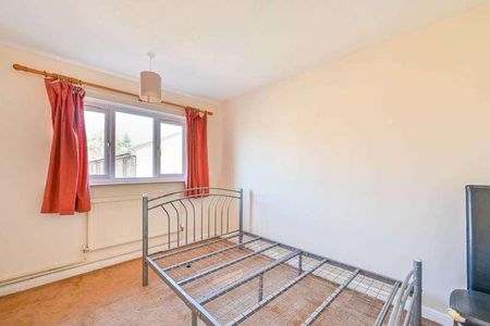 Leicester Road, New Barnet, EN5 - Photo 2