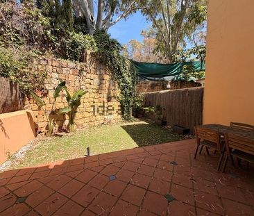 Alquiler de chalet pareado en Los Naranjos - Photo 2