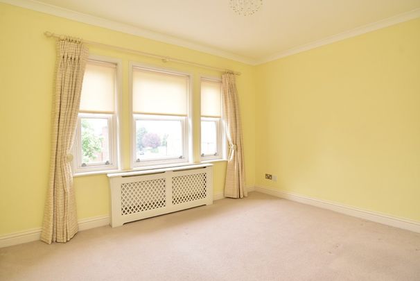 Queens Gate, Harrogate, HG1 5RQ - Photo 1