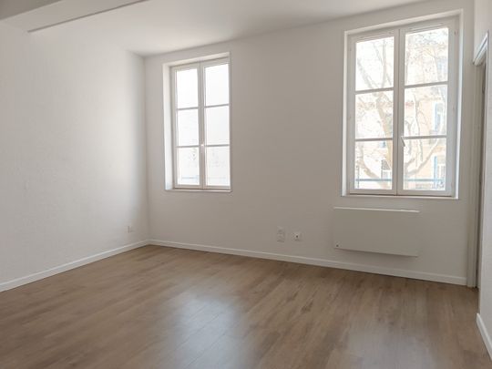 Location Appartement 2 pièces 31m² NARBONNE 11100 - Photo 1