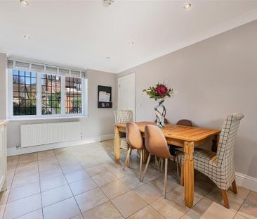 2 bedroom terraced house to rent - Photo 4