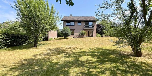 Villa te huur in Tervuren voor € 3.500 met 5 slaapkamers - Foto 1