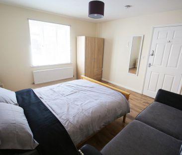 5 Exley Square, Lincoln, Lincolnshire, LN2 4WP, - Photo 1