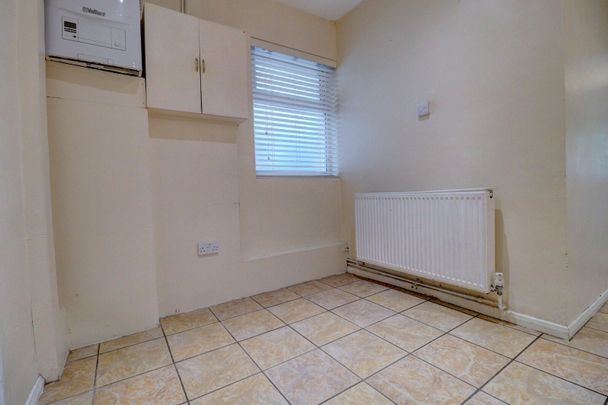 3 bedroom semi detached house to rent, - Photo 1