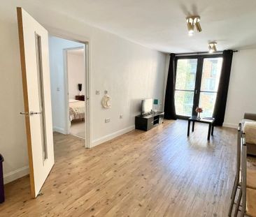 1 bedroom flat to rent - Photo 1