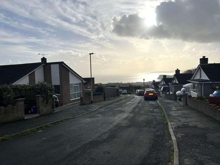 Charlemont Road, Teignmouth, Devon, TQ14 - Photo 2