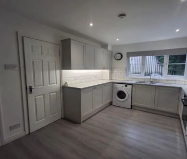 9 Sandringham Mews - Photo 5