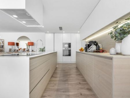 4 room luxury Flat for rent in Braga, Portugal - Photo 5