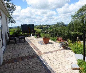 2 bedroom cottage to rent - Photo 1