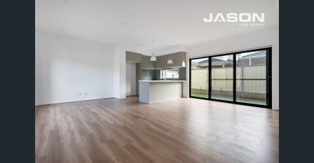 TOWNHOUSE COMPLEX IN HEART OF TULLAMARINE - Photo 3